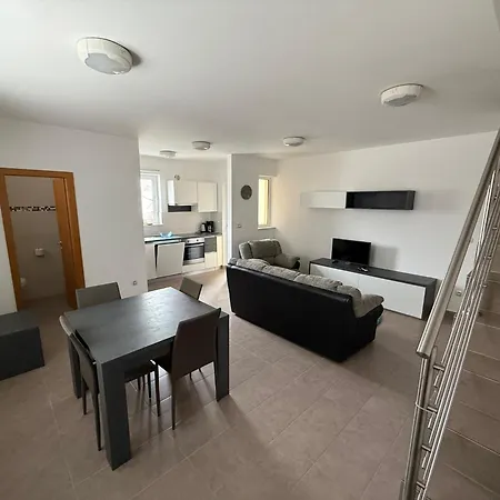 My Nest Apartment Privlaka (Zadar)